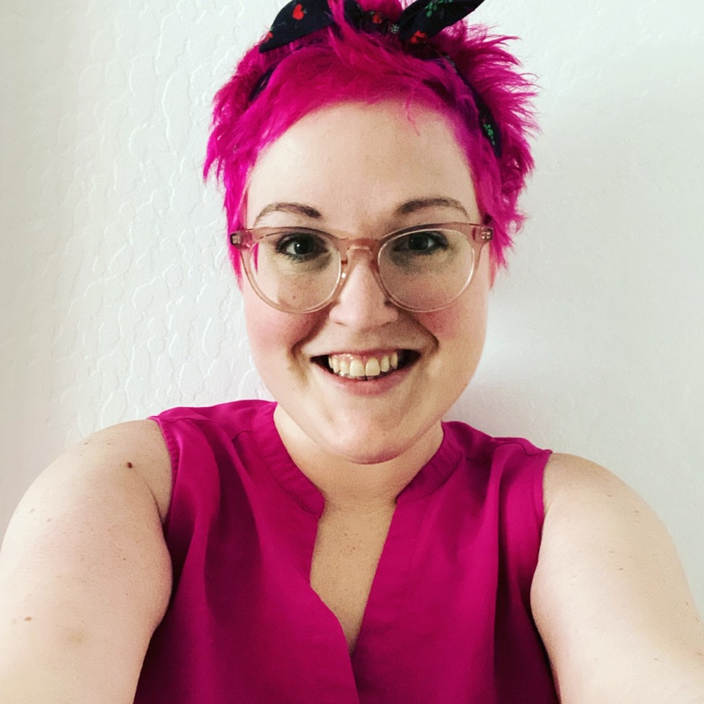 Meet your Posher, Sheera